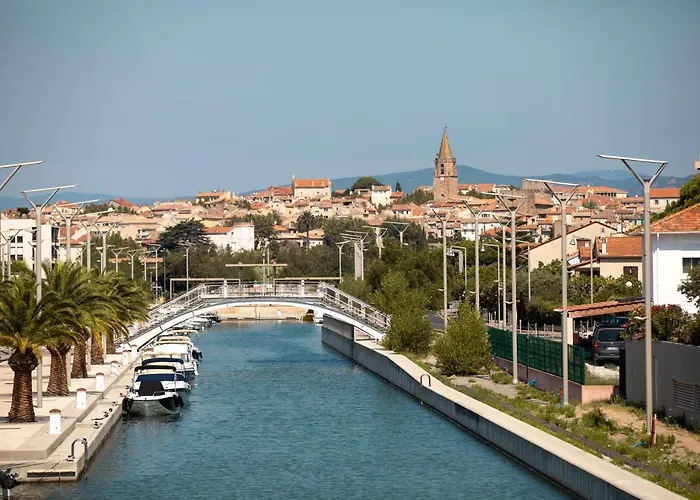 Appart' Au Port Fréjus acceptant les animaux