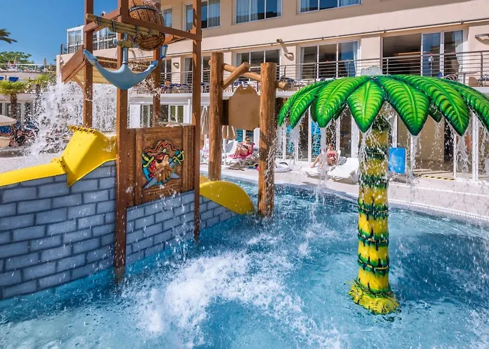Hotel Oasis Park Splash Calella