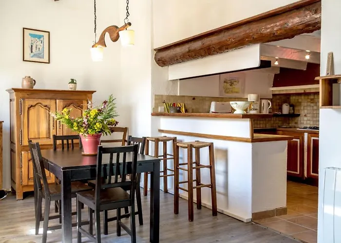 Gite Chambres D'Hotes Le Bellevue Montbrun-les-Bains